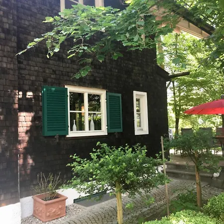 בית נופש Alpchalet *